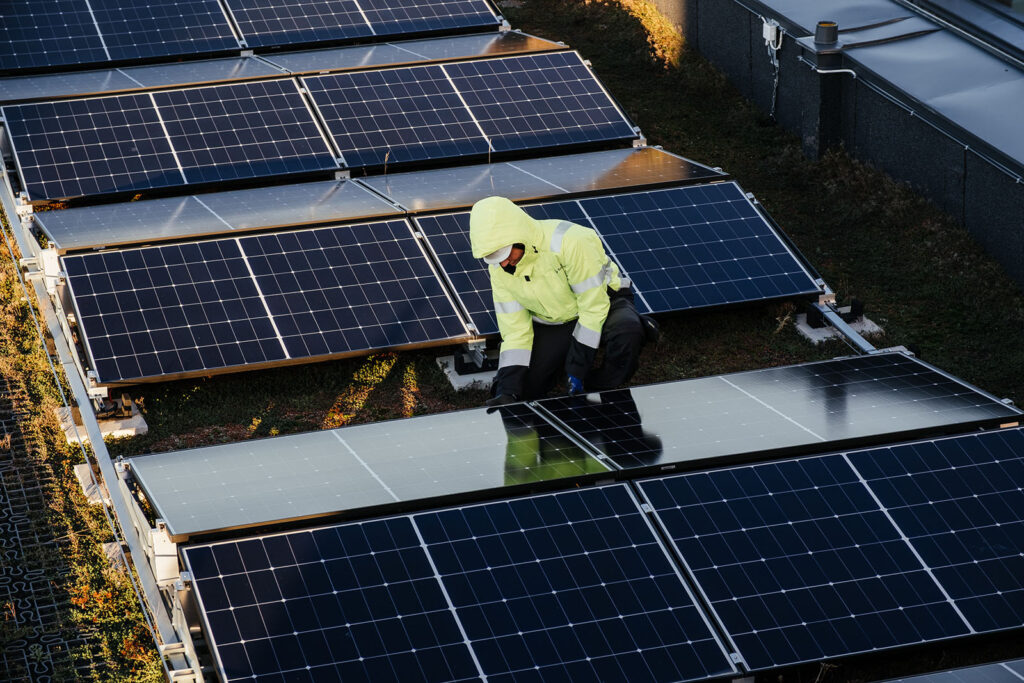 Energispar - Servicetekniker i arbete